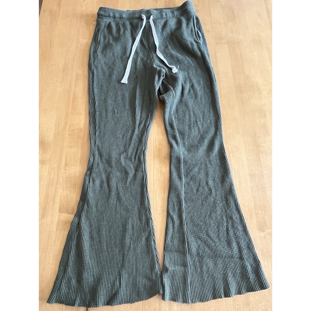 American Eagle Waffle Knit Pants Womens Sz M Olive Flared Leg Stretch Casual